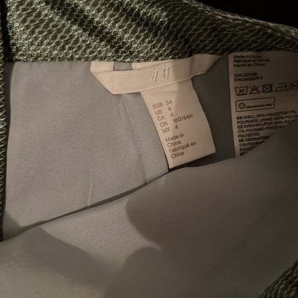 H&M Green Pencil Skirt - Picture 3 of 4